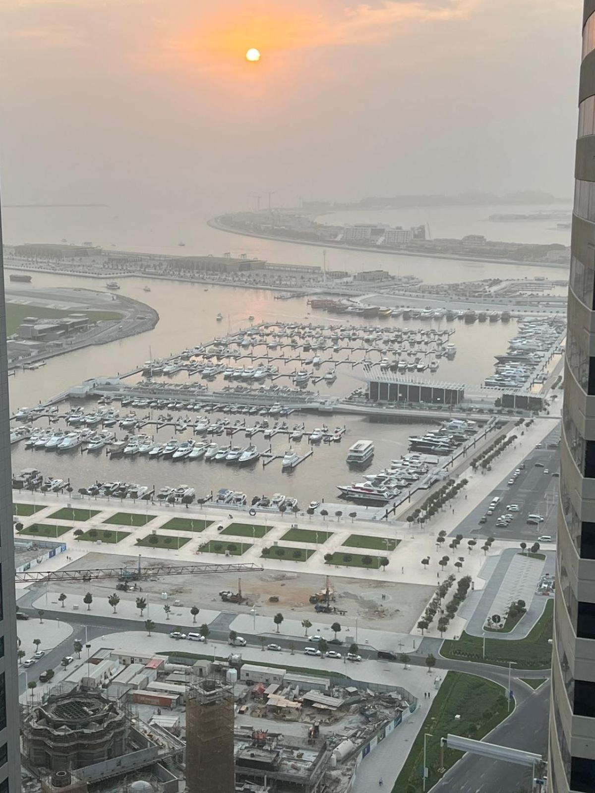High Floor With City Skyline & Burj Khalifa View 3 Bedroom Unit Marina Dubaj Exteriér fotografie