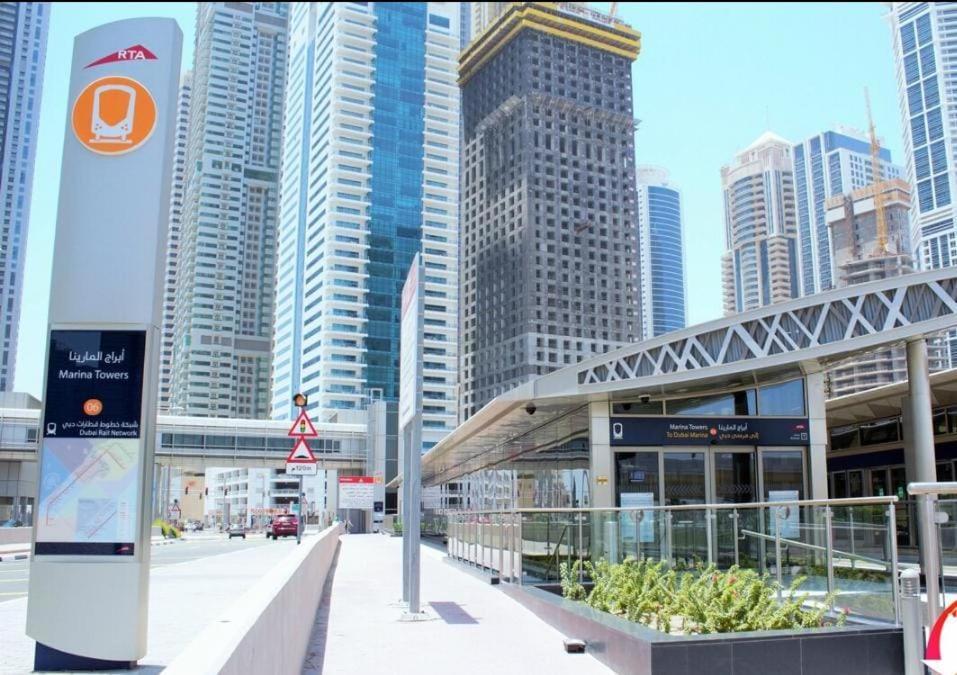 High Floor With City Skyline & Burj Khalifa View 3 Bedroom Unit Marina Dubaj Exteriér fotografie