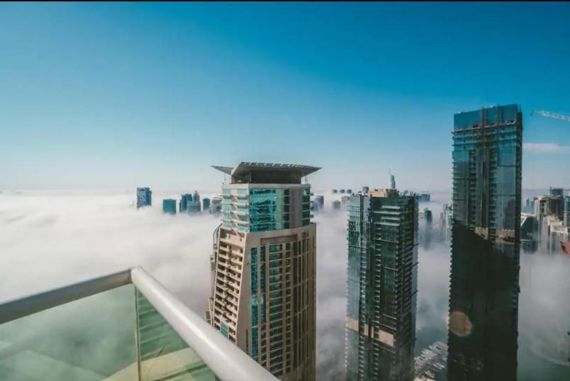 High Floor With City Skyline & Burj Khalifa View 3 Bedroom Unit Marina Dubaj Exteriér fotografie